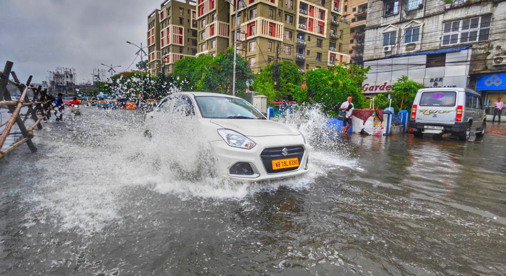 How Weather and Monsoon Conditions Affect Property Value in Indore